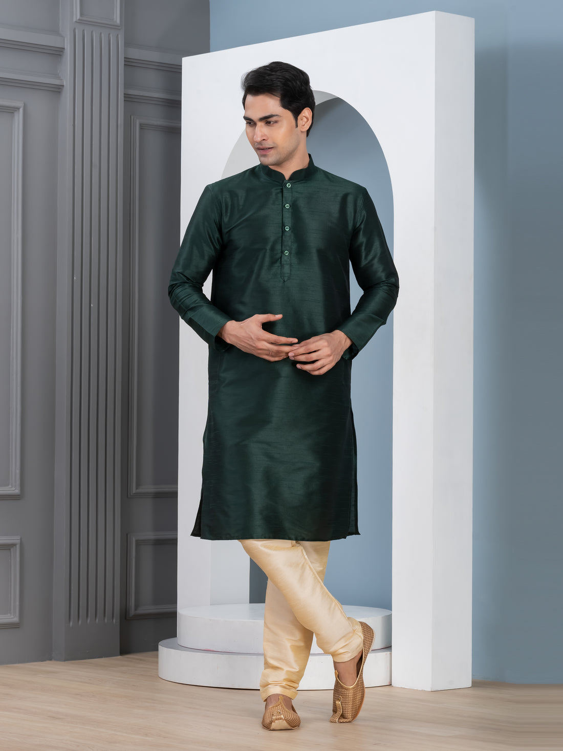 [DP] Men's Green Solid Art Silk Kurta Set
