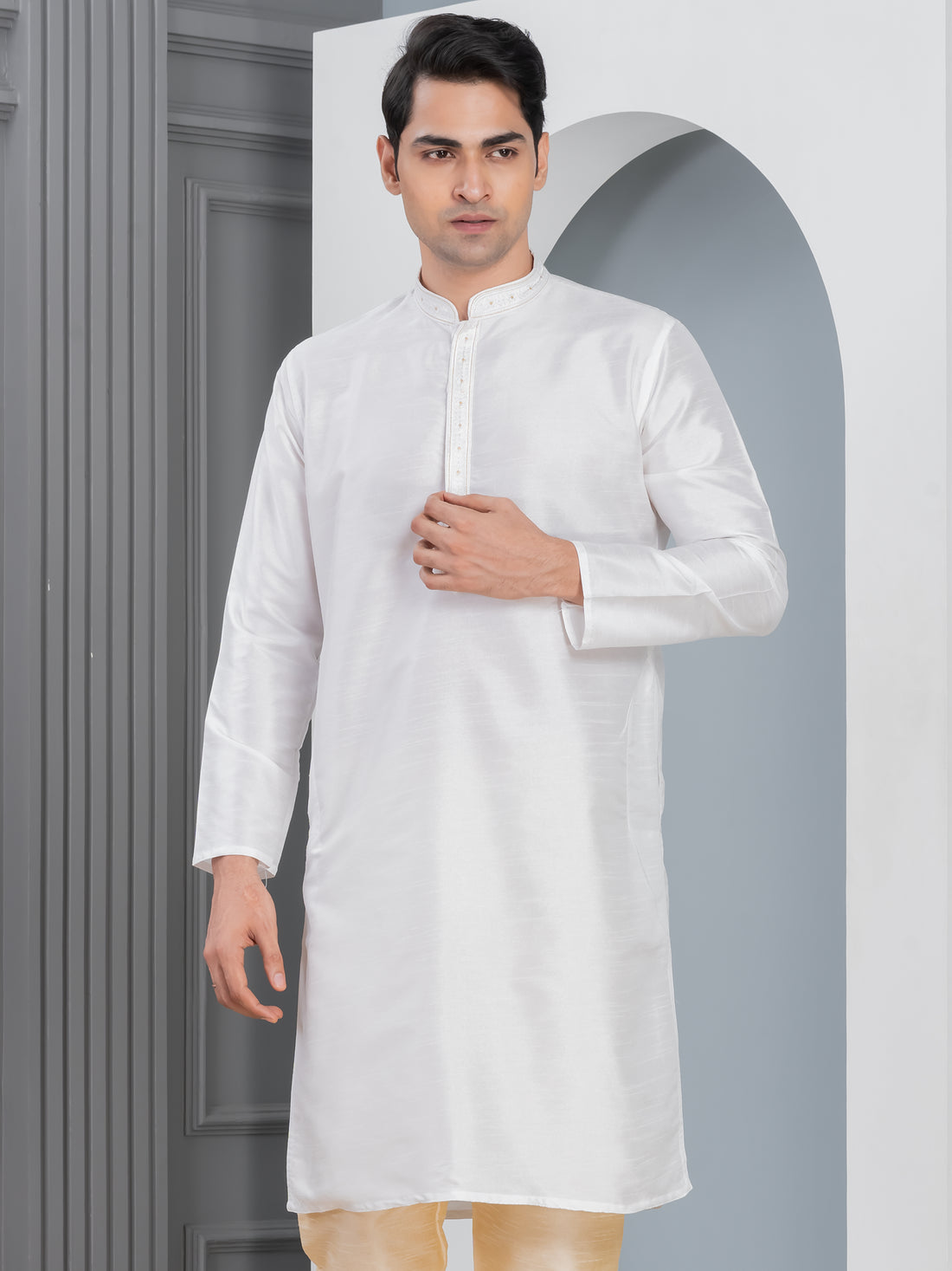 Men Solid Festive Straight Kurta With Pyjama Set
