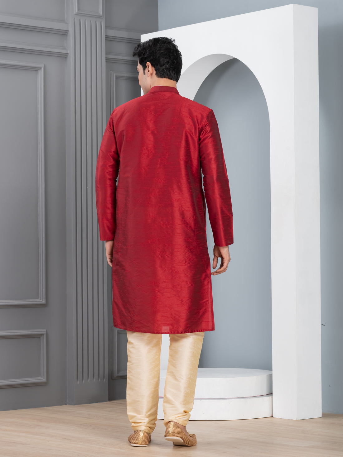 Men Solid Kurta With Pyjama Set