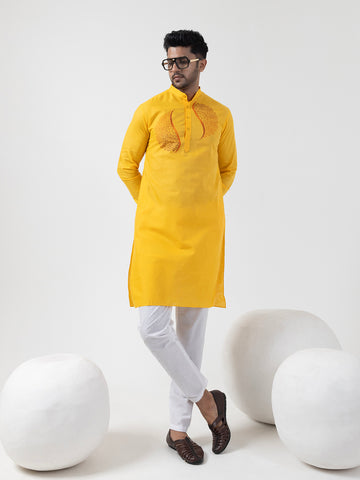 Ethnic Motifs Printed Band Collar Kurta With Pyjama Set