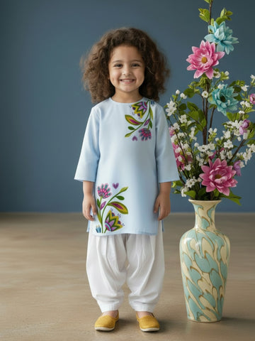 [DGKS-MGSP-RN] Girls Sky Blue Ethnic Motifs Printed Cotton Kurti Set