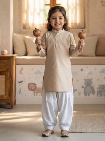 [DGKS-MG] Girls Beige Solid cotton Kurti Set
