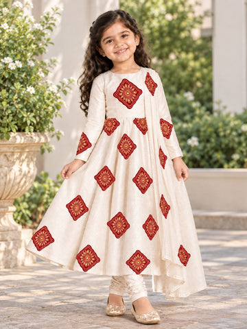 Girls' Off-White Art Silk Kurti and Churidar Pant Set – Printed