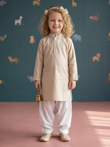 [DGKS-MG] Girls Beige Solid Cotton Kurti Set