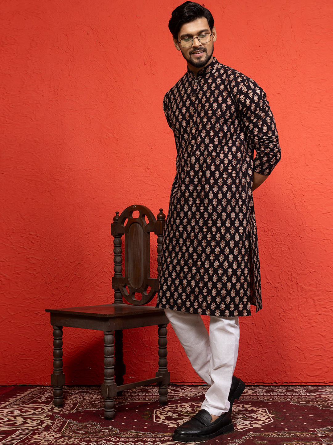 Men Ethnic Motifs Printed Kurta With Pyjama Set