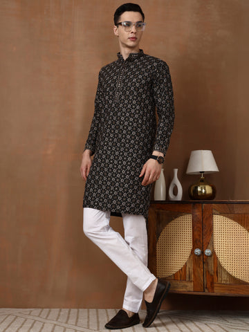 [CBE] Men's Black Embellished Viscose Rayon Kurta Set