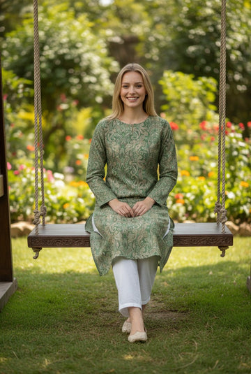 [DF-DPSP] Women Green Printed Art Silk Kurti Set