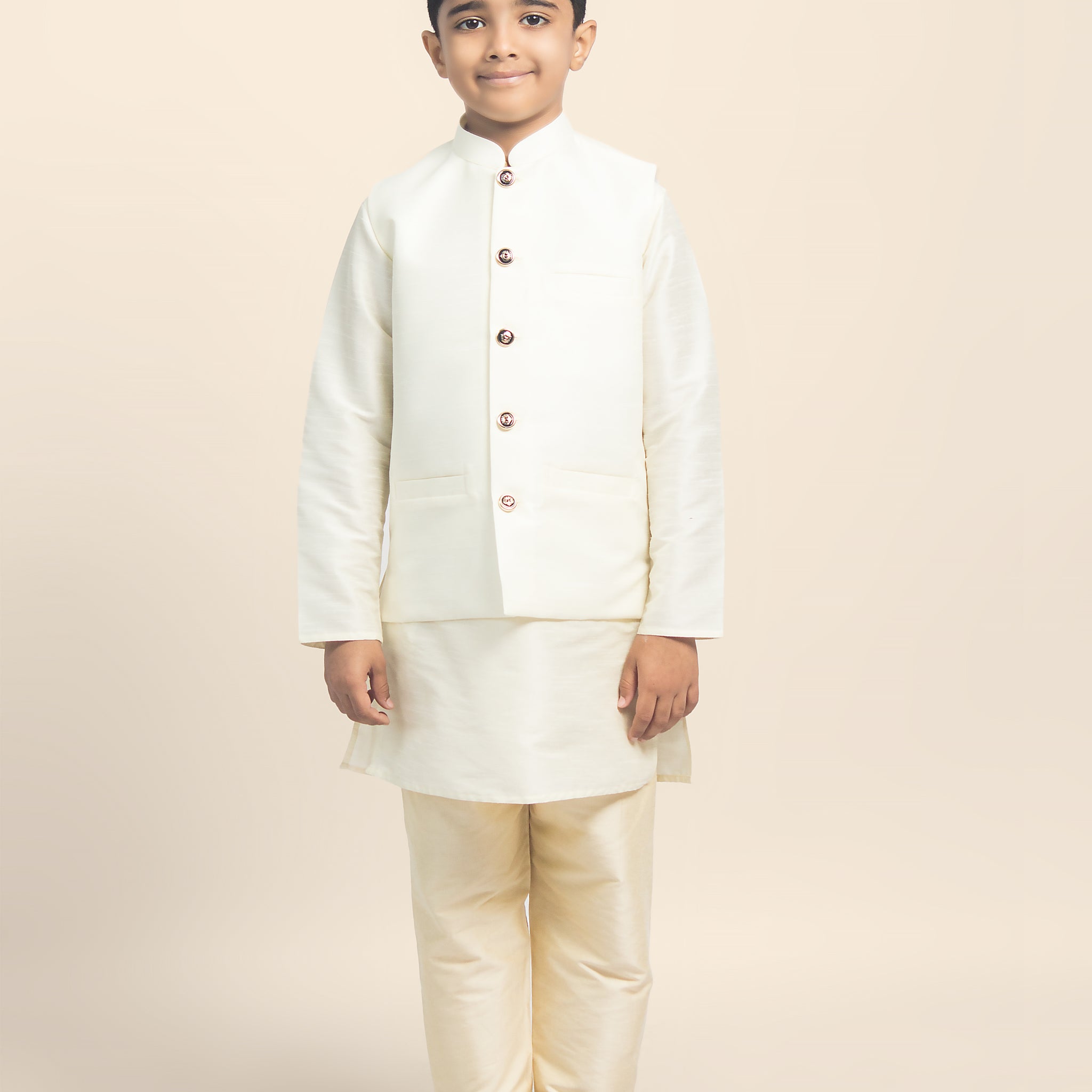 Boys White Solid Kurta & Pyjama Set With Nehru Jacket