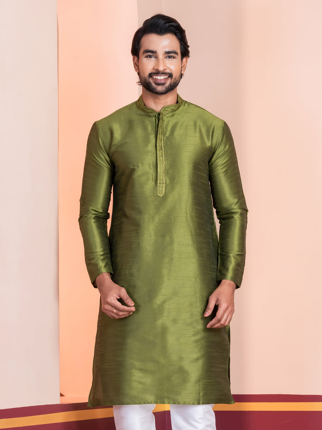 Men Embroidered Thread Work Straight Kurta With Pyjama Set