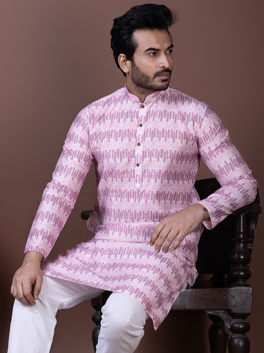 Men Geometric Woven Design Mandarin Collar Kurta with Pyjama