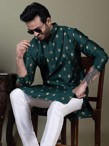 Men Mandarin Collar Jacquard Kurta with Pyjama