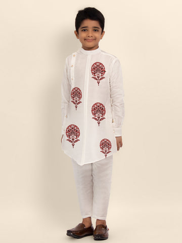 Boys White Printed Kurta With Pyjama Set