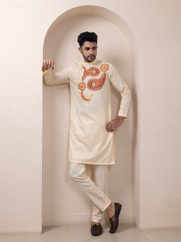 Men Ethnic Motifs Printed Mandarin Collar Cotton Kurta With Pyjama Set