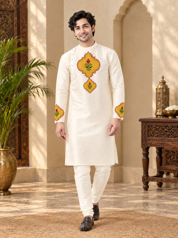 Men's Off-White Art Silk Kurta Pyjama Set – Ethnic Print & Side Placket