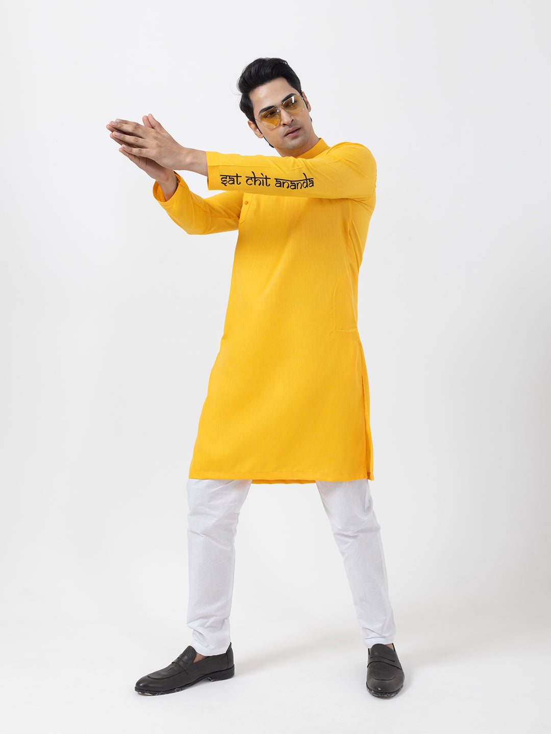 Mens Mustard Side Placket Printed Kurta-Pyjama Set