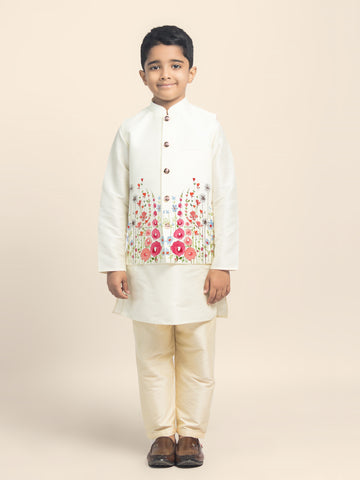 Boys White Printed Kurta & Pyjama Set With Nehru Jacket