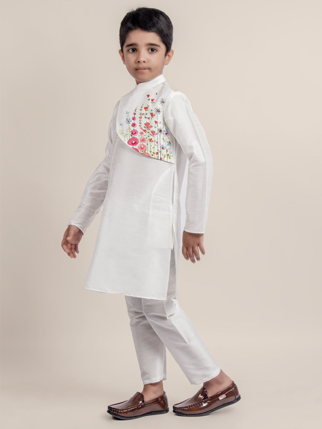 Boys White Printed Kurta With Pyjama Set