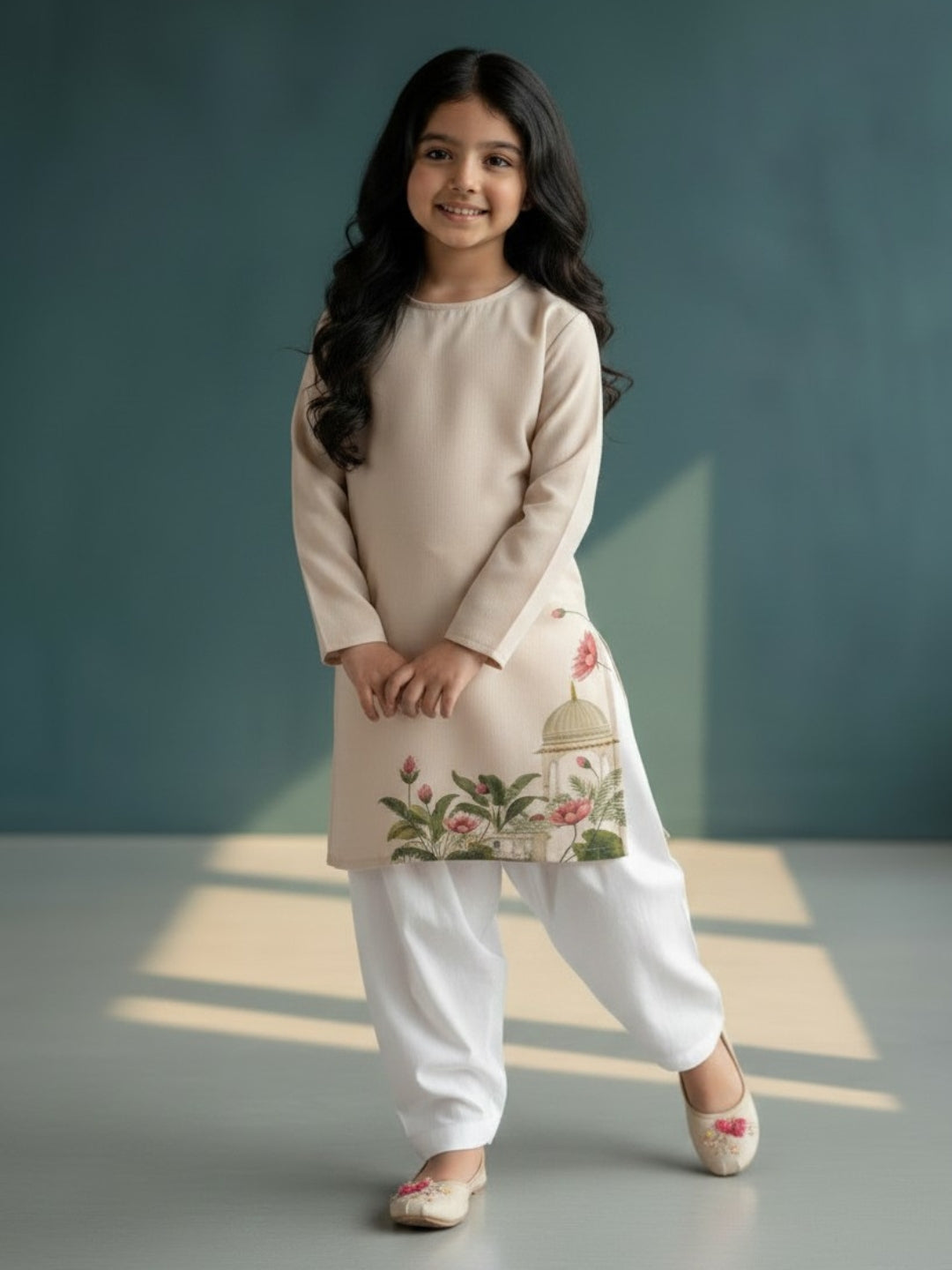 [DGKS-MGSP-RN] Girls Beige Ethnic Motifs Printed Cotton Kurti Set
