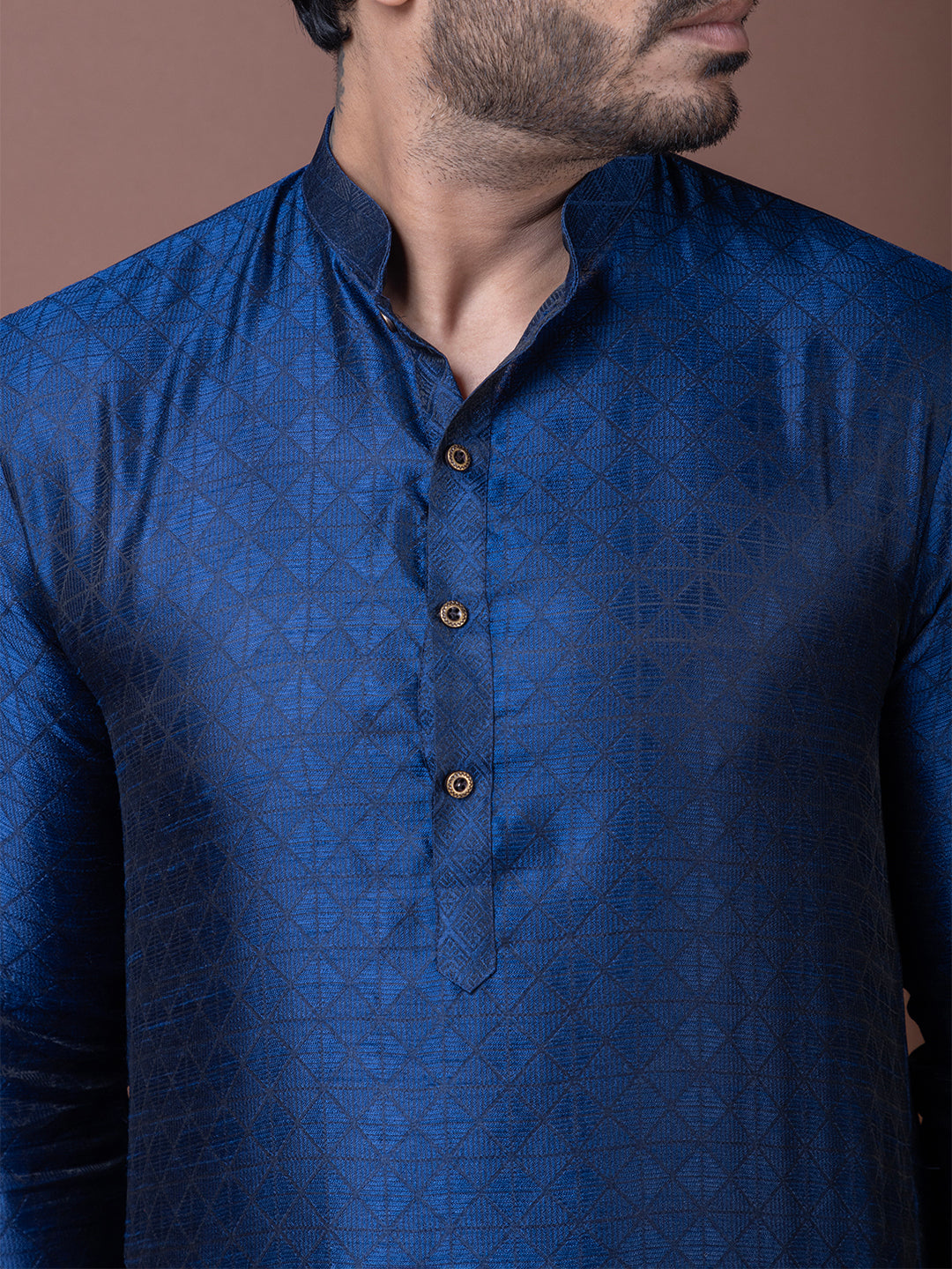 Men Mandarin Collar Jacquard Kurta with Pyjama