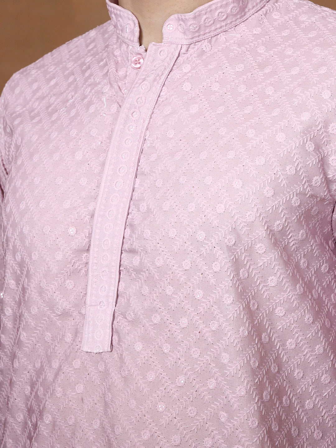 [OBE] Men's Ombre Thread Work Cotton Kurta Set