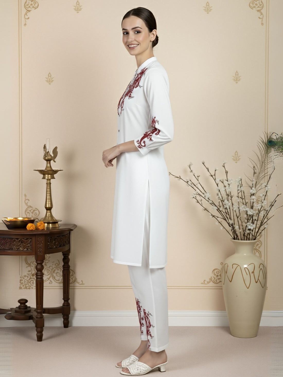 [DWKS-MGSP] Women White Ethnic Motifs Printed Cotton Kurti Set