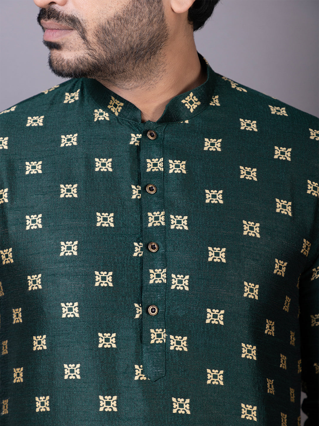 Men Mandarin Collar Jacquard Kurta with Pyjama