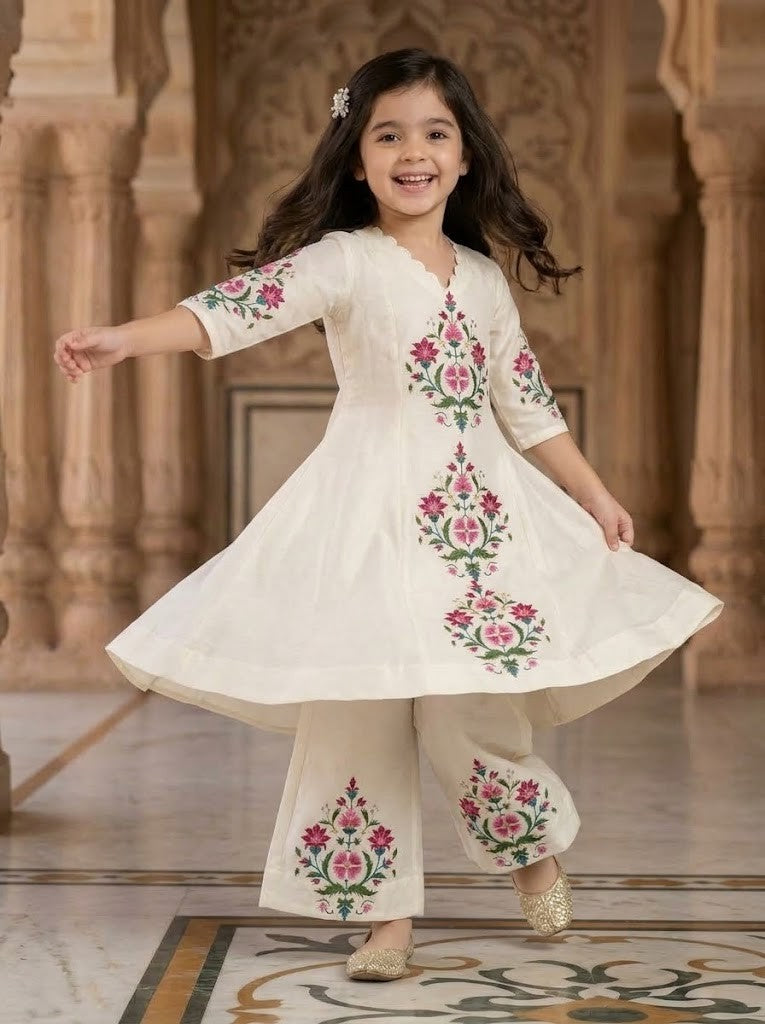 Girls' Off-White Art Silk Kurti Palazzo Set – Printed