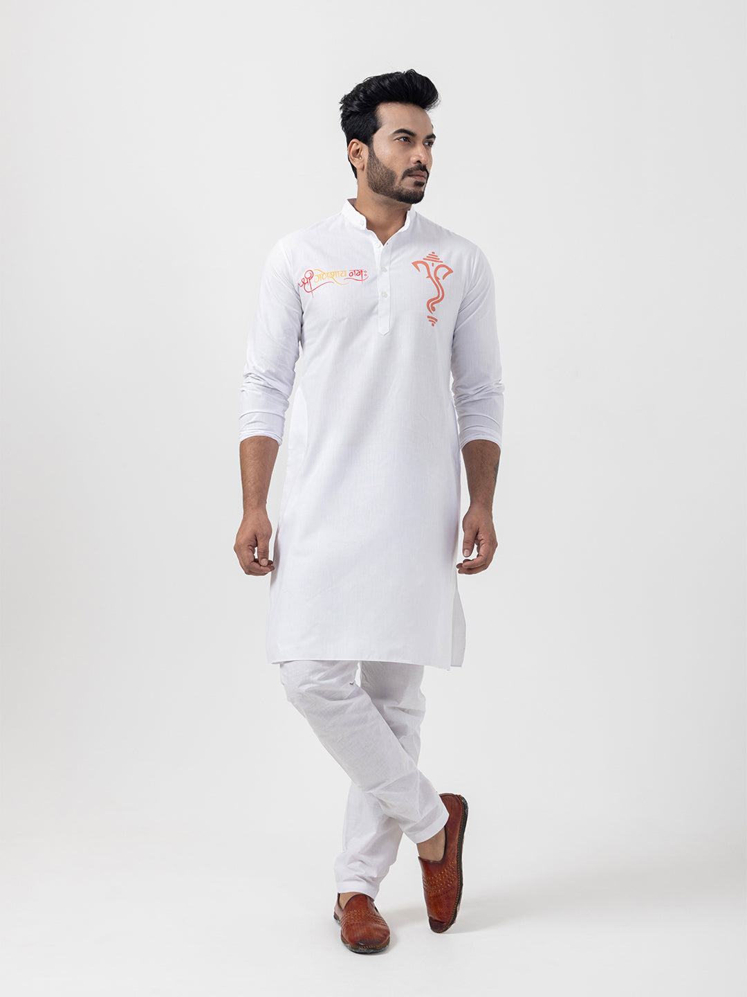 Men Typography Printed Ethnic Kurta Pyjama Set