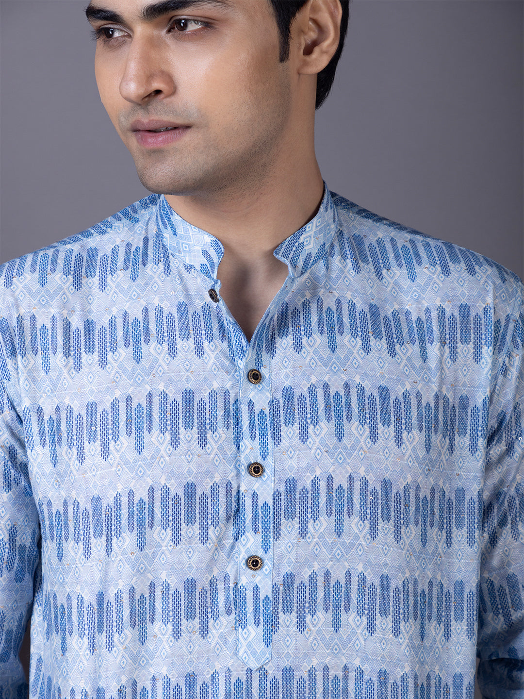 Men Geometric Woven Design Mandarin Collar Kurta with Pyjama