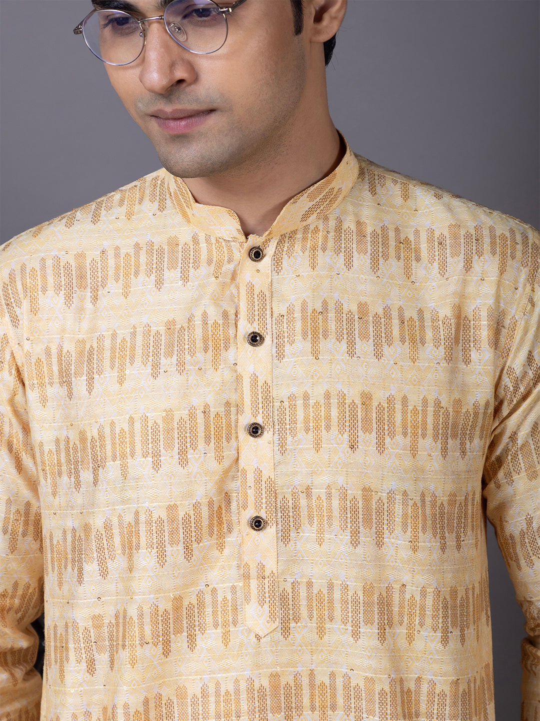 Men Geometric Woven Design Mandarin Collar Kurta with Pyjama