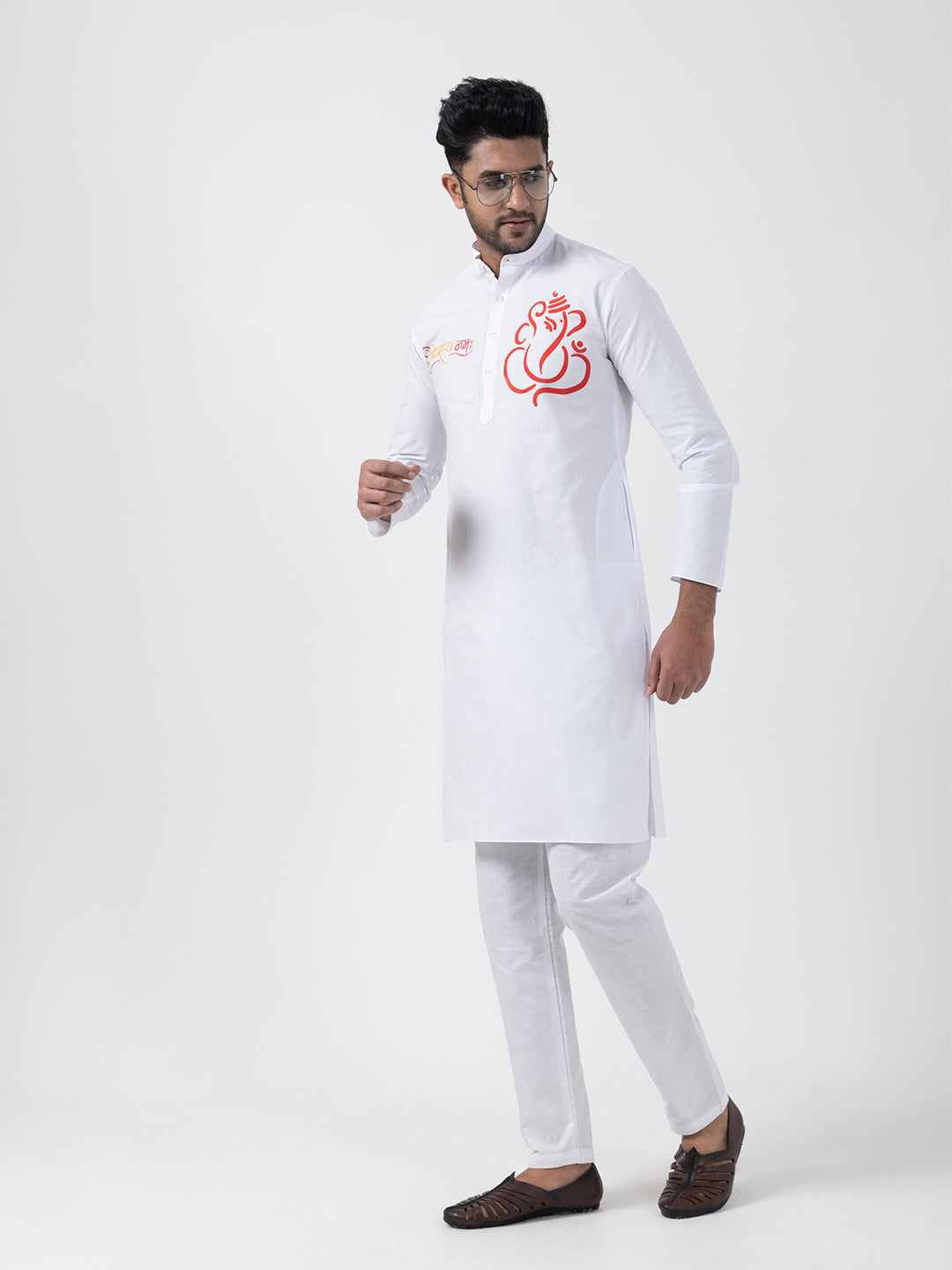 Men Typography Printed Ethnic Kurta Pyjama Set