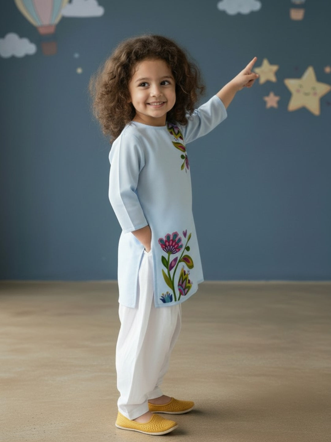 [DGKS-MGSP-RN] Girls Sky Blue Ethnic Motifs Printed Cotton Kurti Set