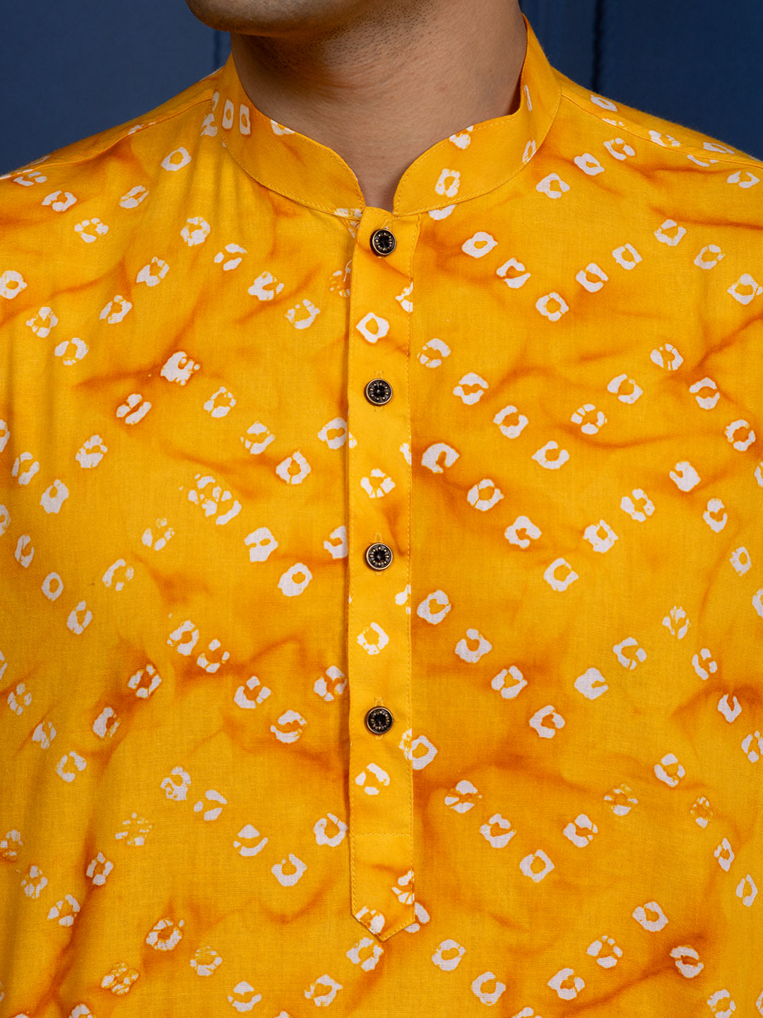 Men Bandhani Printed Kurta With Pyjama Set