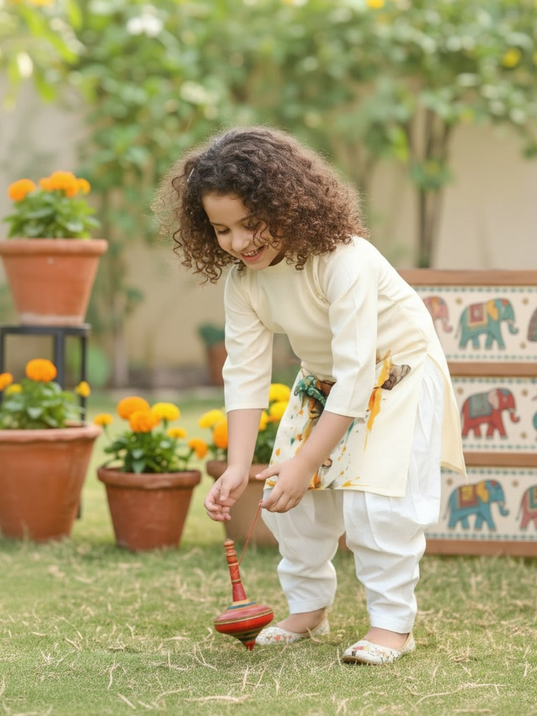 [DGKS-MGSP-B] Girls Beige Ethnic Motifs Printed Cotton Kurti Set