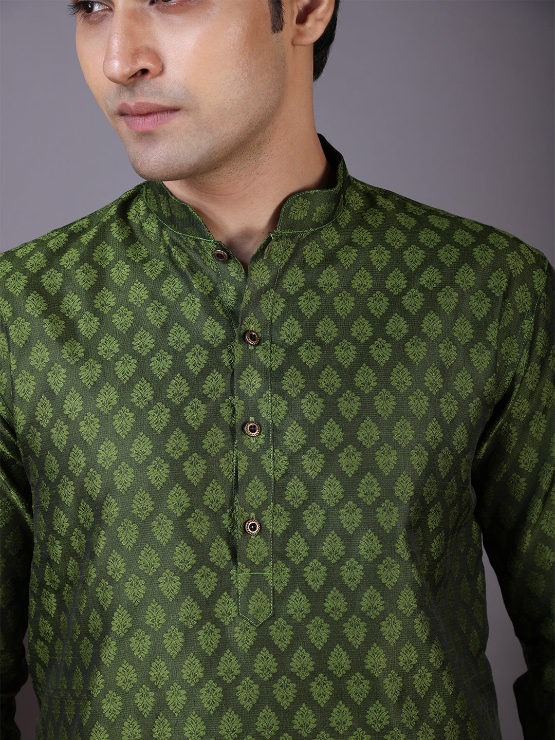 Men Mandarin Collar Jacquard Kurta with Pyjama