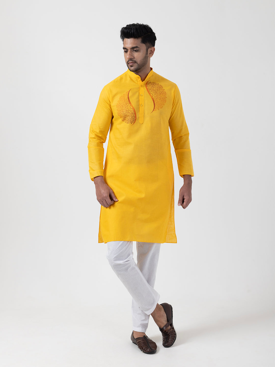 Ethnic Motifs Printed Band Collar Kurta With Pyjama Set