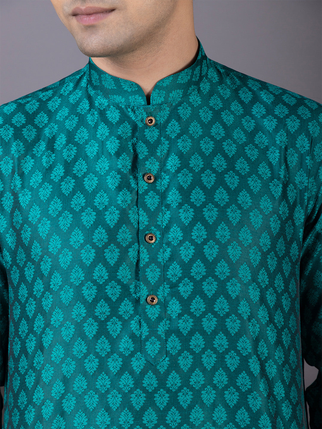 Men Mandarin Collar Jacquard Kurta with Pyjama