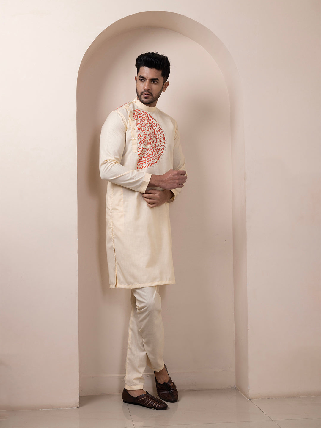 Men Ethnic Motifs Printed Kurta With Pyjama Set