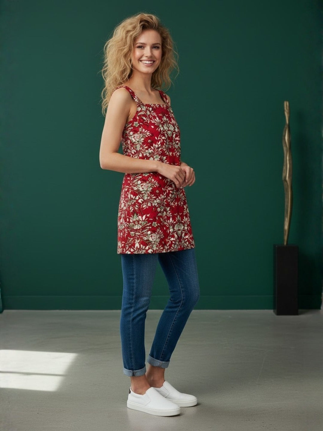 [DFMSL-MGSP] Women Red Printed Cotton Sleeveless Top