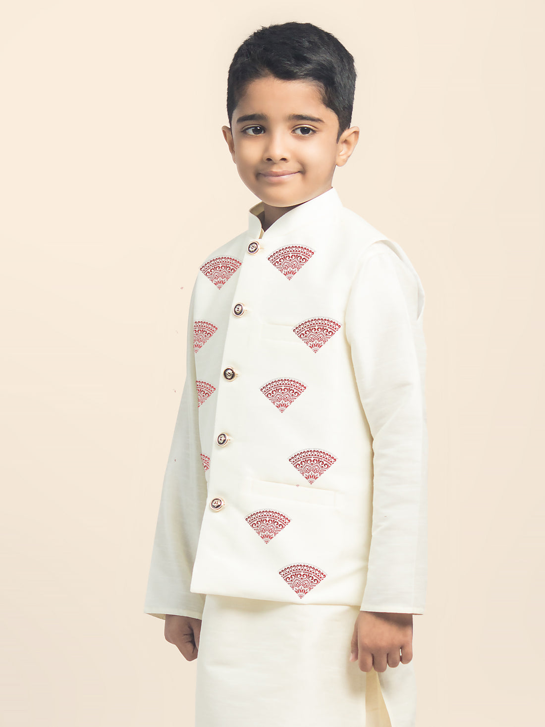 Boys White Printed Kurta & Pyjama Set With Nehru Jacket