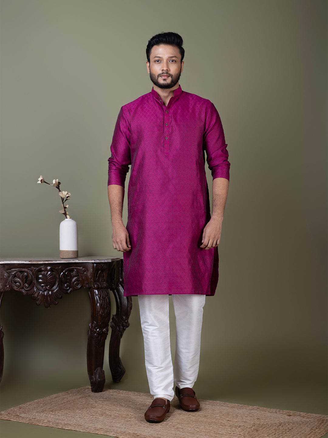 Men Mandarin Collar Jacquard Kurta with Pyjama