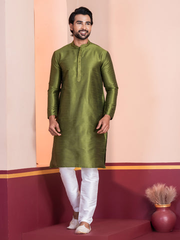 Men Embroidered Thread Work Straight Kurta With Pyjama Set