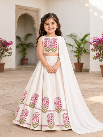 Girls' Off-White Art Silk Lehenga Set – Printed