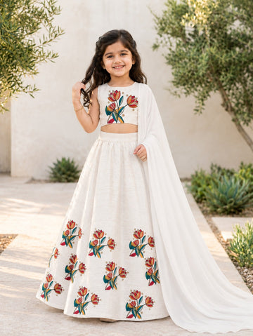 Girls' Off-White Art Silk Lehenga Set – Printed