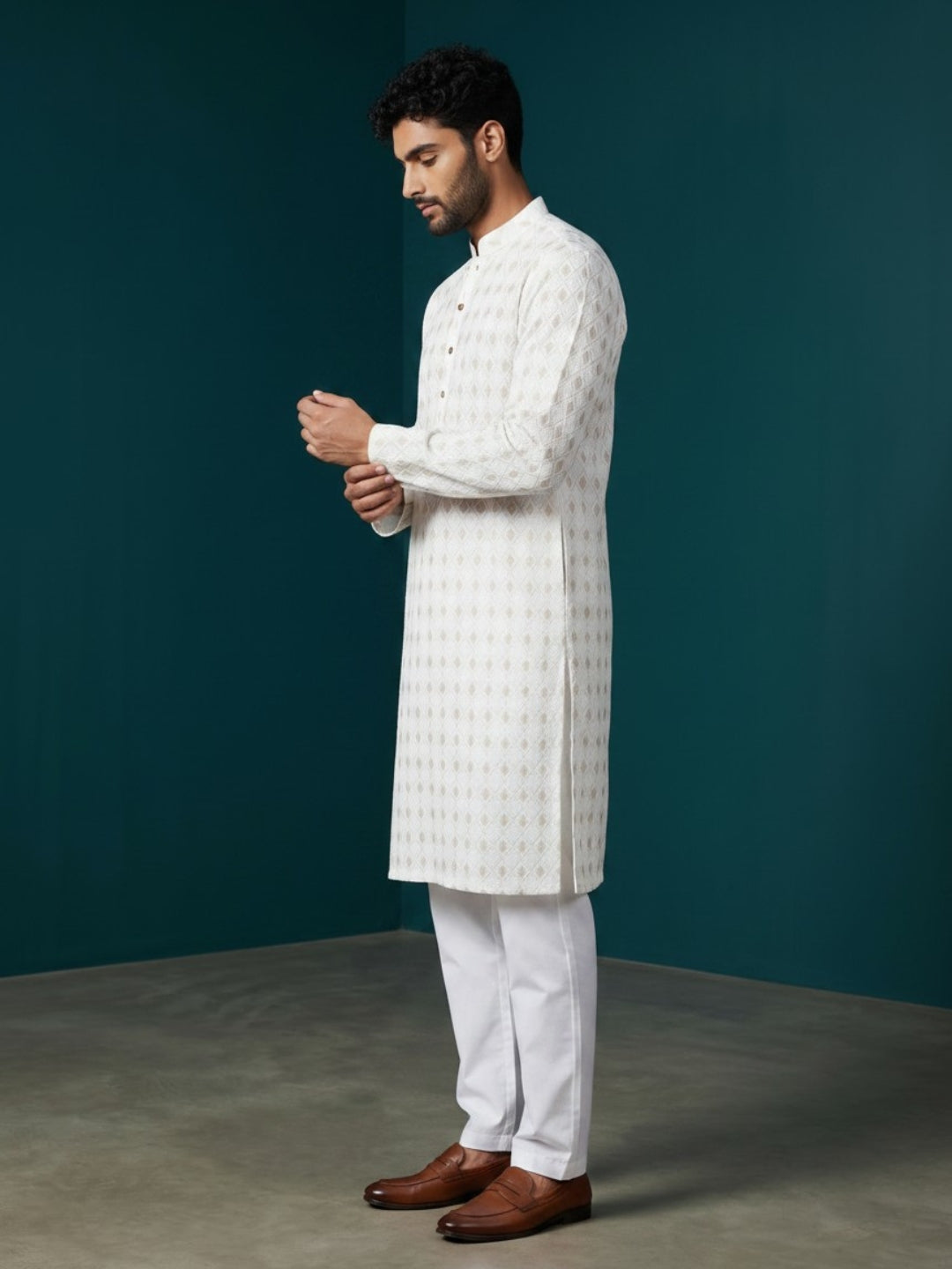 [PR] Men's White Ethnic Motif Cotton Kurta Set