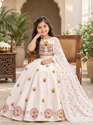 Girls' Off-White Art Silk Lehenga Set – Printed