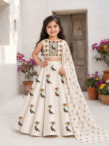 Girls' Off-White Art Silk Lehenga Set – Printed