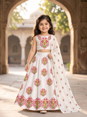 Girls' Off-White Art Silk Lehenga Set – Printed