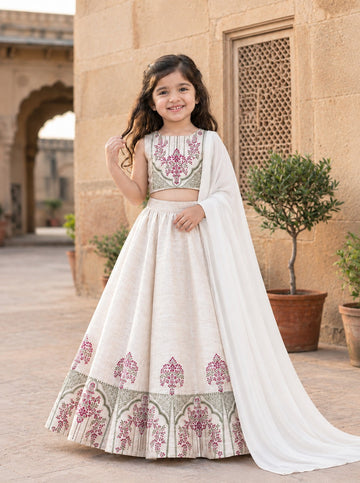 Girls' Off-White Art Silk Lehenga Set – Printed