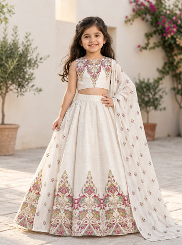 Girls' Off-White Art Silk Lehenga Set – Printed